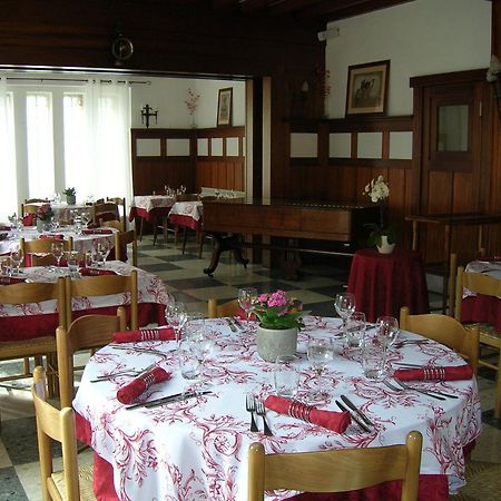 Le Relais De Ceilhes Hotel Exterior photo